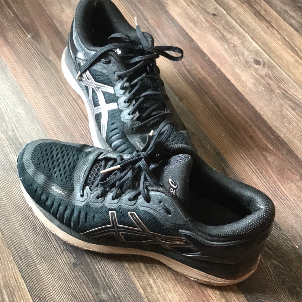 Woman's asics running shoes